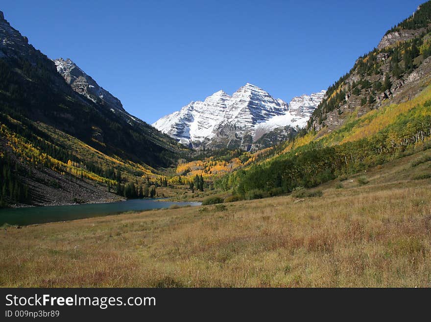 Valley in view of maroon bells