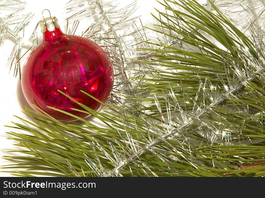 Christmas tree and ball