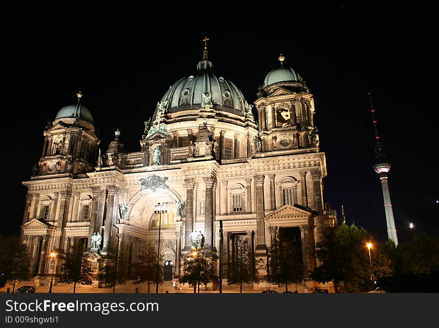 Berliner dome at night germany