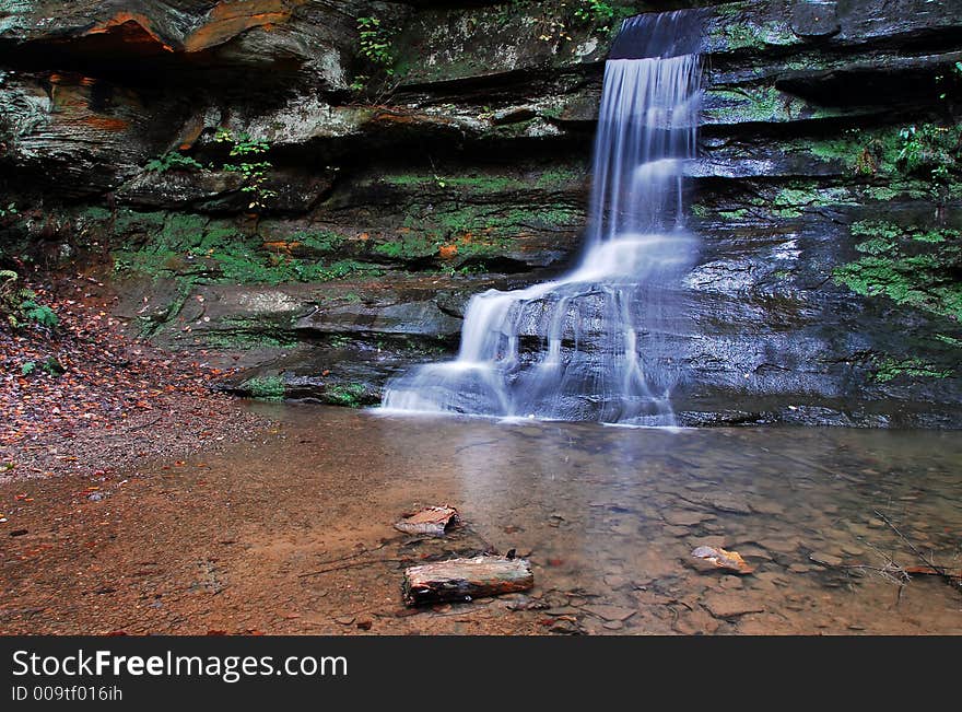 A gentle cascade in Hocking Hills state Park, Ohio