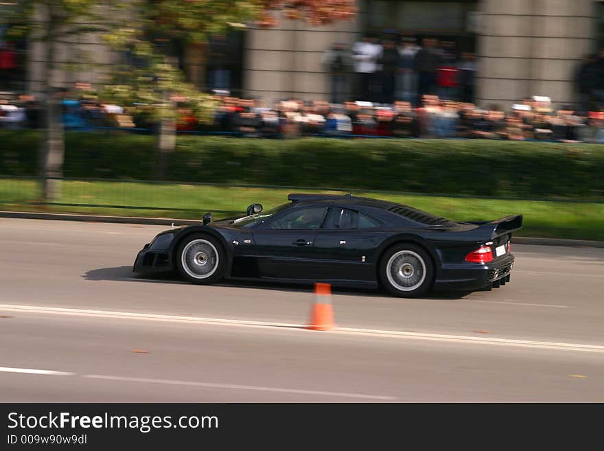 Speed drive on the roads of Bucharest