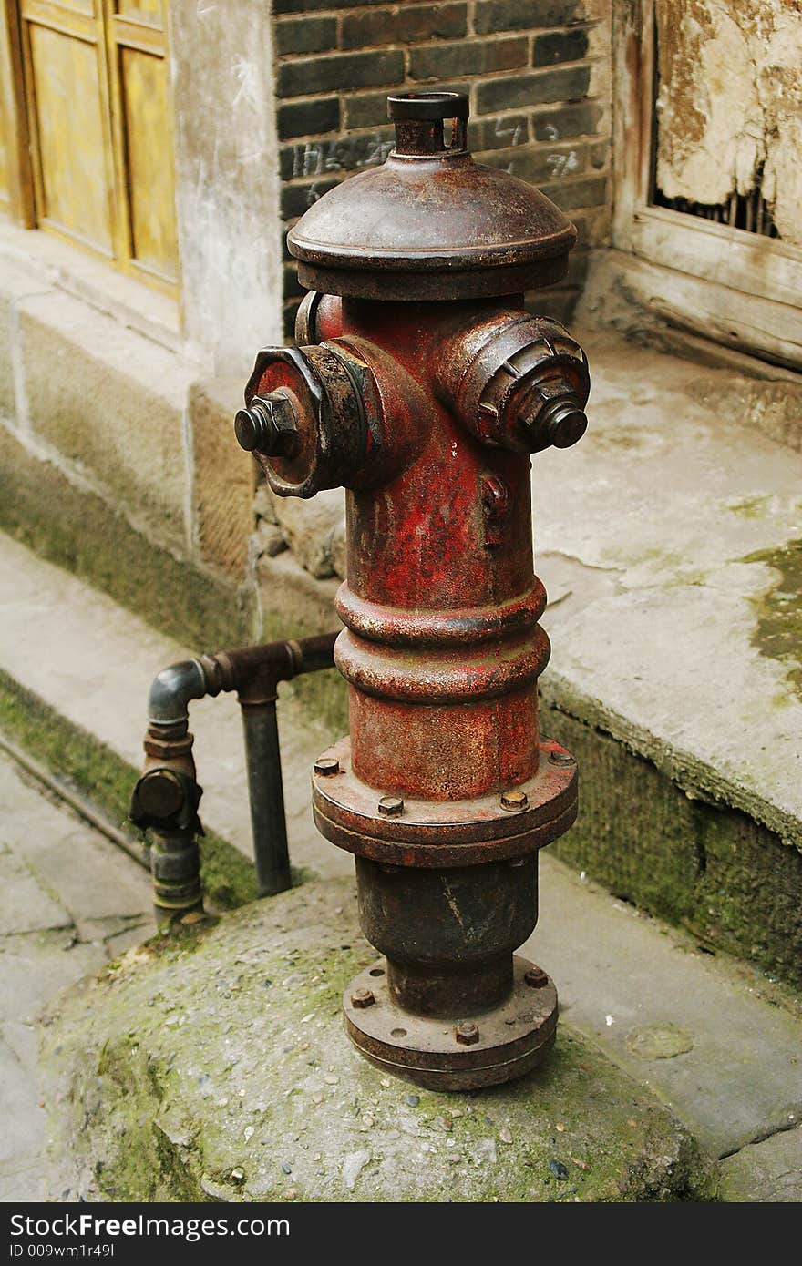 Fire hydrant