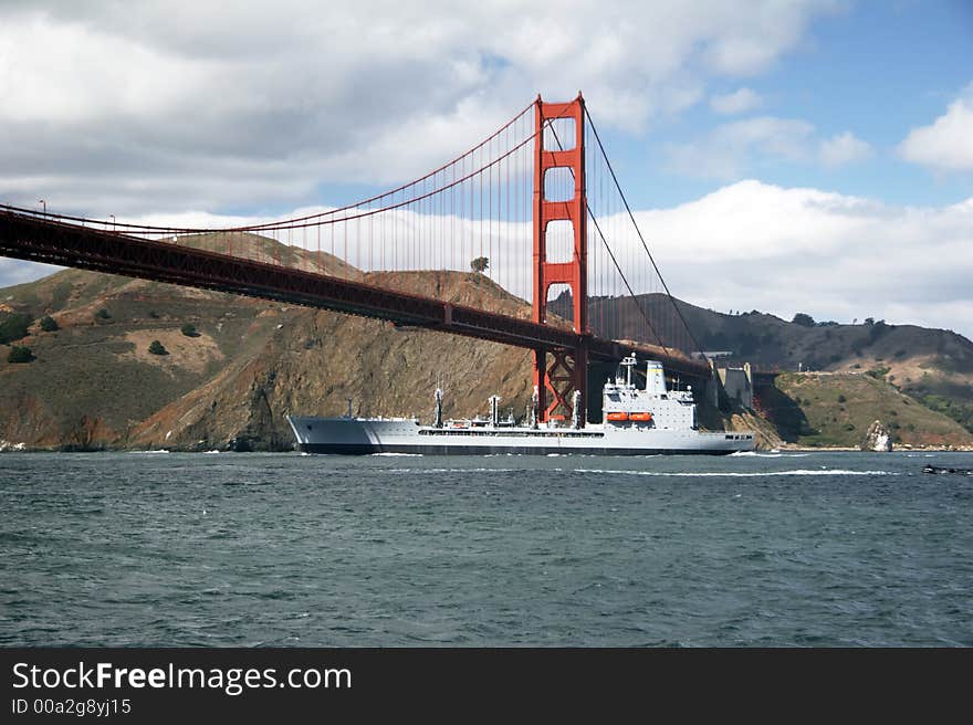 Golden Gate Bridge from seaside, San Francisco, USA. Golden Gate Bridge from seaside, San Francisco, USA