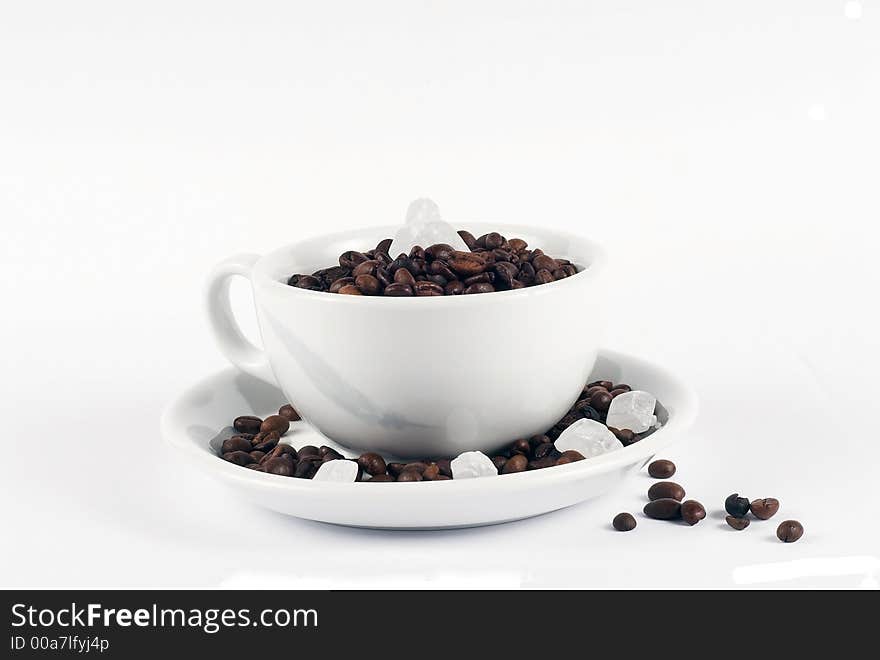 Coffe, coffee, cup, beans, brown, morning, simple, background, isolated, white, color, full, business, drink, meeting, break, pause, taste, start, power, energy, food, nutrition, closeup, addiction, brew, cappuccino, cuisine, java, espresso, mug, ground, bar, cafe, boost, day, black, leisure, smell, aroma, brewed, flavor, wake, columbia, roasted, grain, italy, italian, seeds, stimulant,