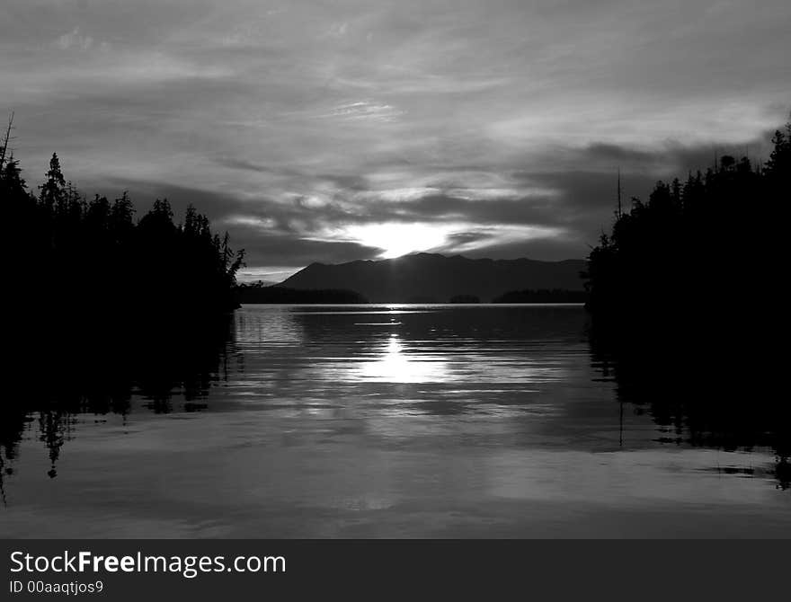 Sun set off of vancouver island