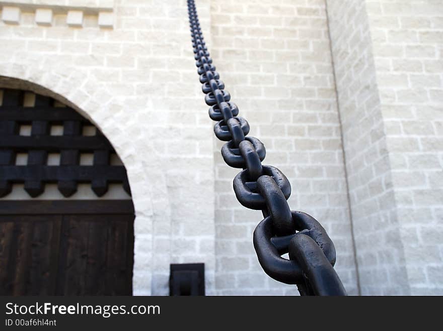 Heavy draw bridge chain with shallow DOF. Heavy draw bridge chain with shallow DOF