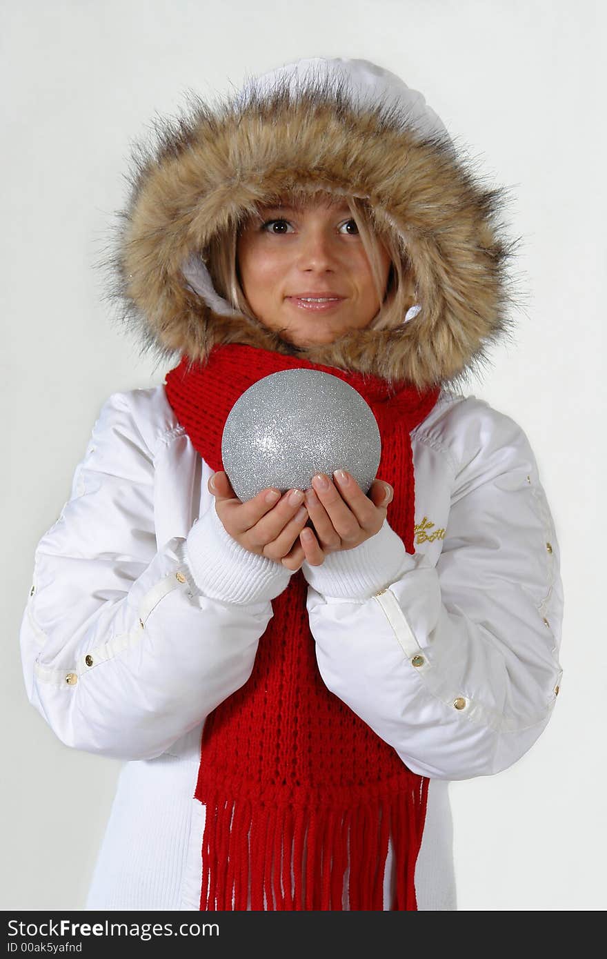 Girl with the christmas ball