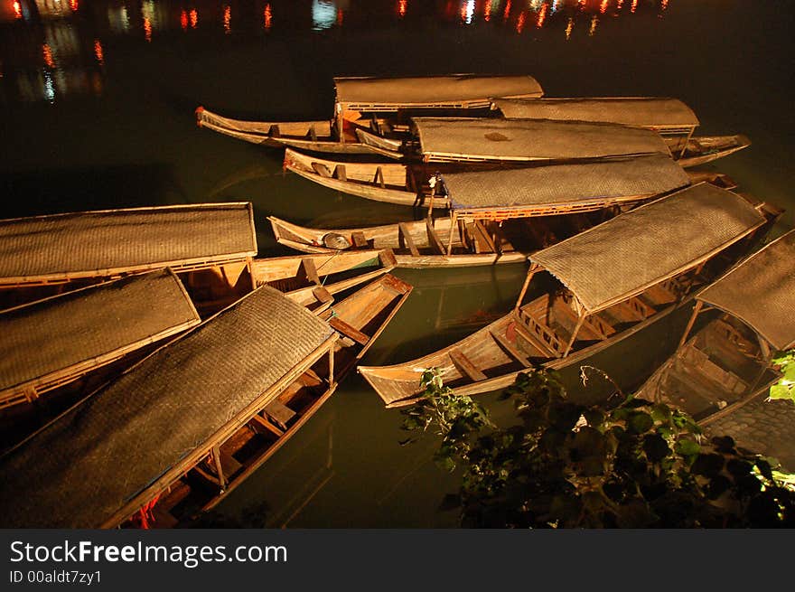 Flat Bottom Boat