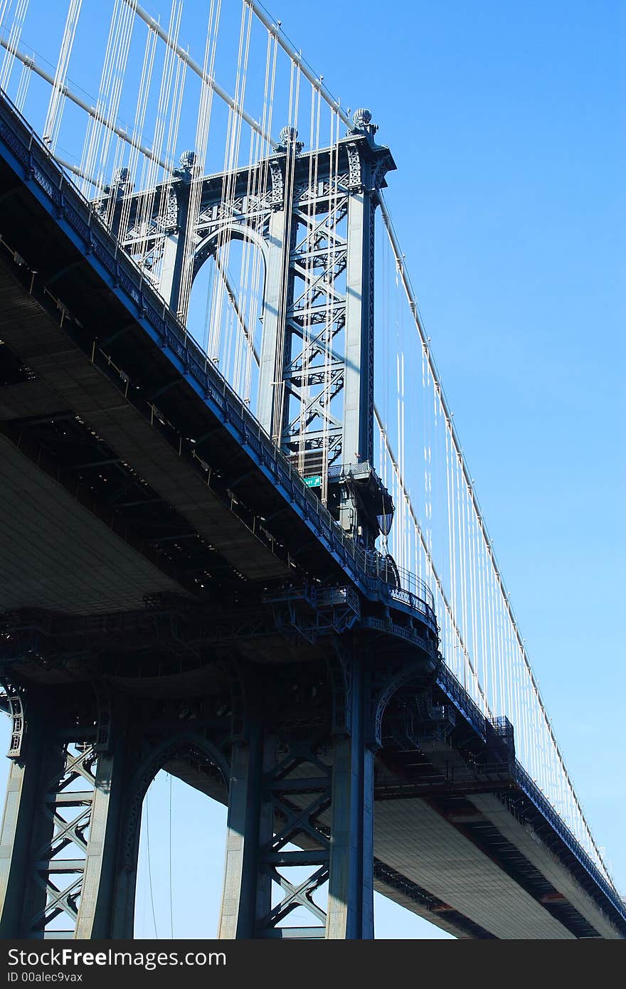 Manhattan bridge looking west to Manhattan