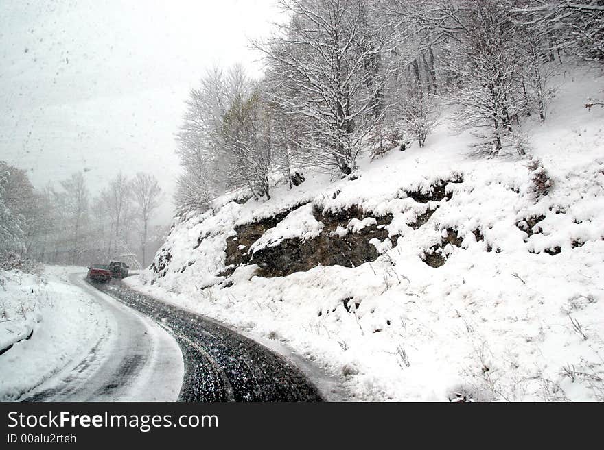 Details snow road in forest