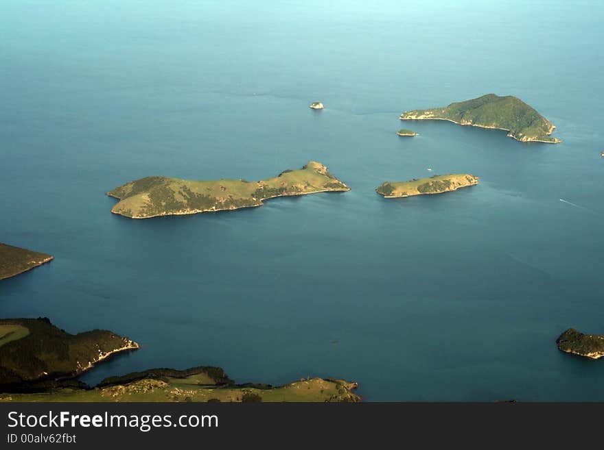 Three islands in the sea