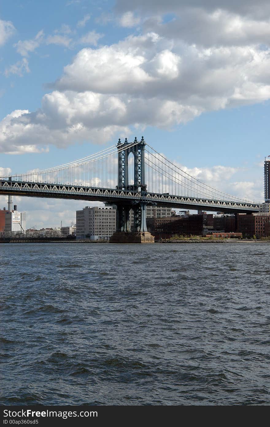 Manhattan bridge in new york city