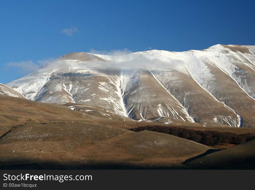 Castelluccio / mountain detail 2