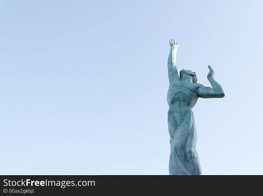 Front of the WWII War Memorial Fountain, also known as the Fountain of Eternal Life.Designed by sculptor Marshall Fredericks and dedicated 30 May 1964.