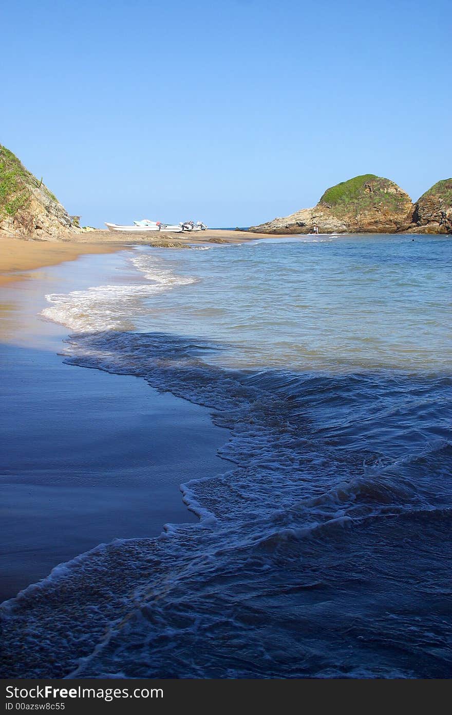 Partial view of the bay of San Agustinillo in the southern state of Oaxaca in Mexico, Latinamerica. Partial view of the bay of San Agustinillo in the southern state of Oaxaca in Mexico, Latinamerica