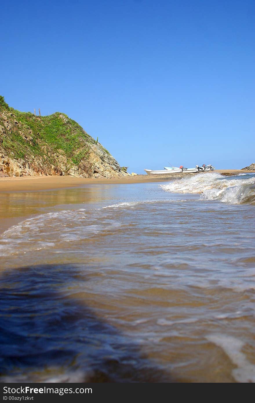 Partial view of the bay of San Agustinillo in the southern state of Oaxaca in Mexico, Latinamerica. Partial view of the bay of San Agustinillo in the southern state of Oaxaca in Mexico, Latinamerica