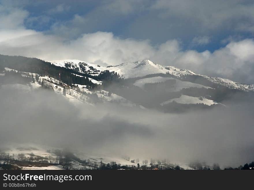 Alpine summits near Zell Am See, Austria