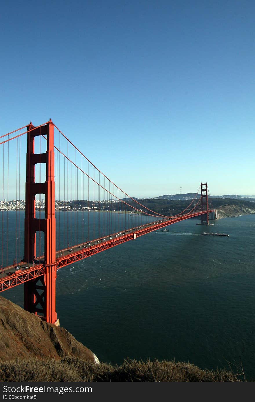 View of the Golden Gate Bridge, San Diego, San Francisco Bay