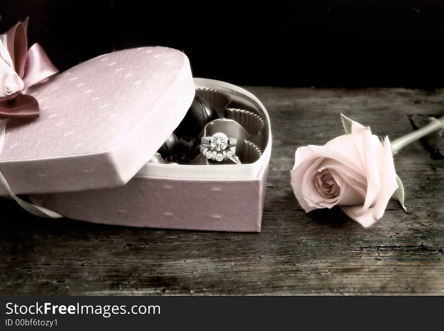 Wedding Rings and Rose for all occasions. Wedding Rings and Rose for all occasions