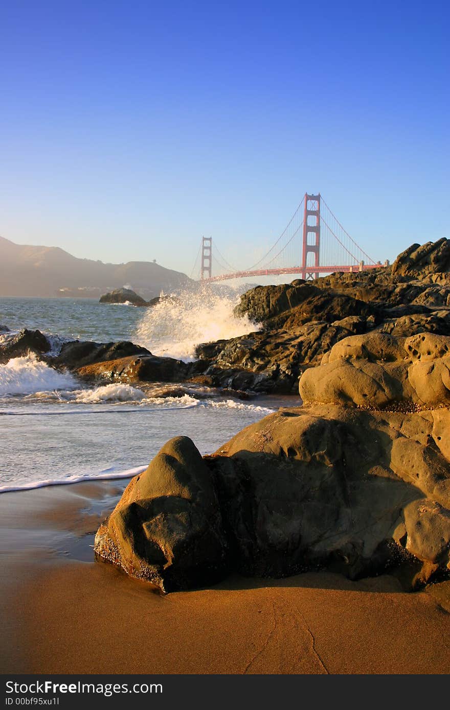 Baker Beach is a state and national public beach on the Pacific Ocean coast, on the San Francisco peninsula. Baker Beach is a state and national public beach on the Pacific Ocean coast, on the San Francisco peninsula