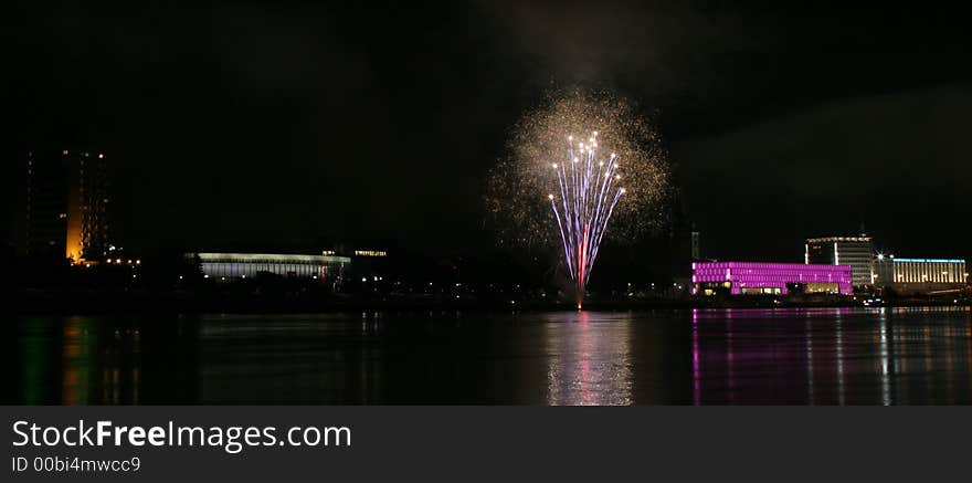 Fireworks over the danube in Linz, Austria 3