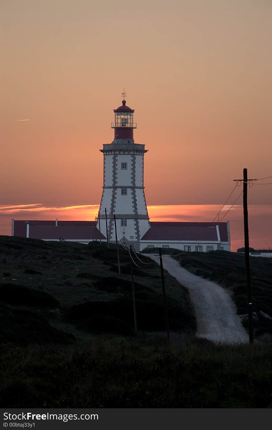 Lighthouse cabo da roca near sesimbra at sunset