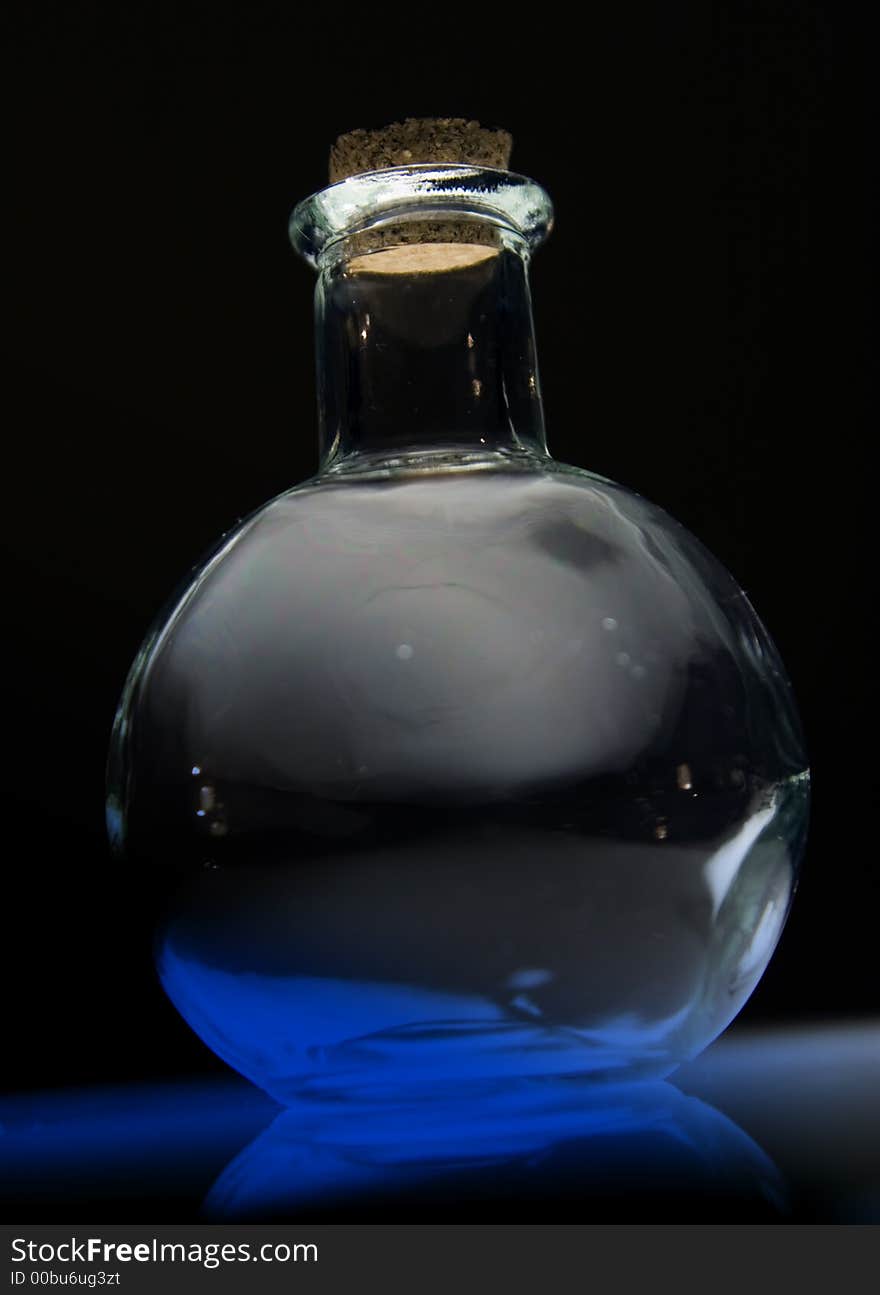 This is a glass flask used in science or to hold flowers.