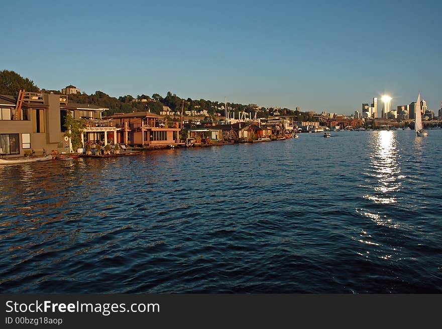 House boats on Lake Union in Seattle, WA. House boats on Lake Union in Seattle, WA