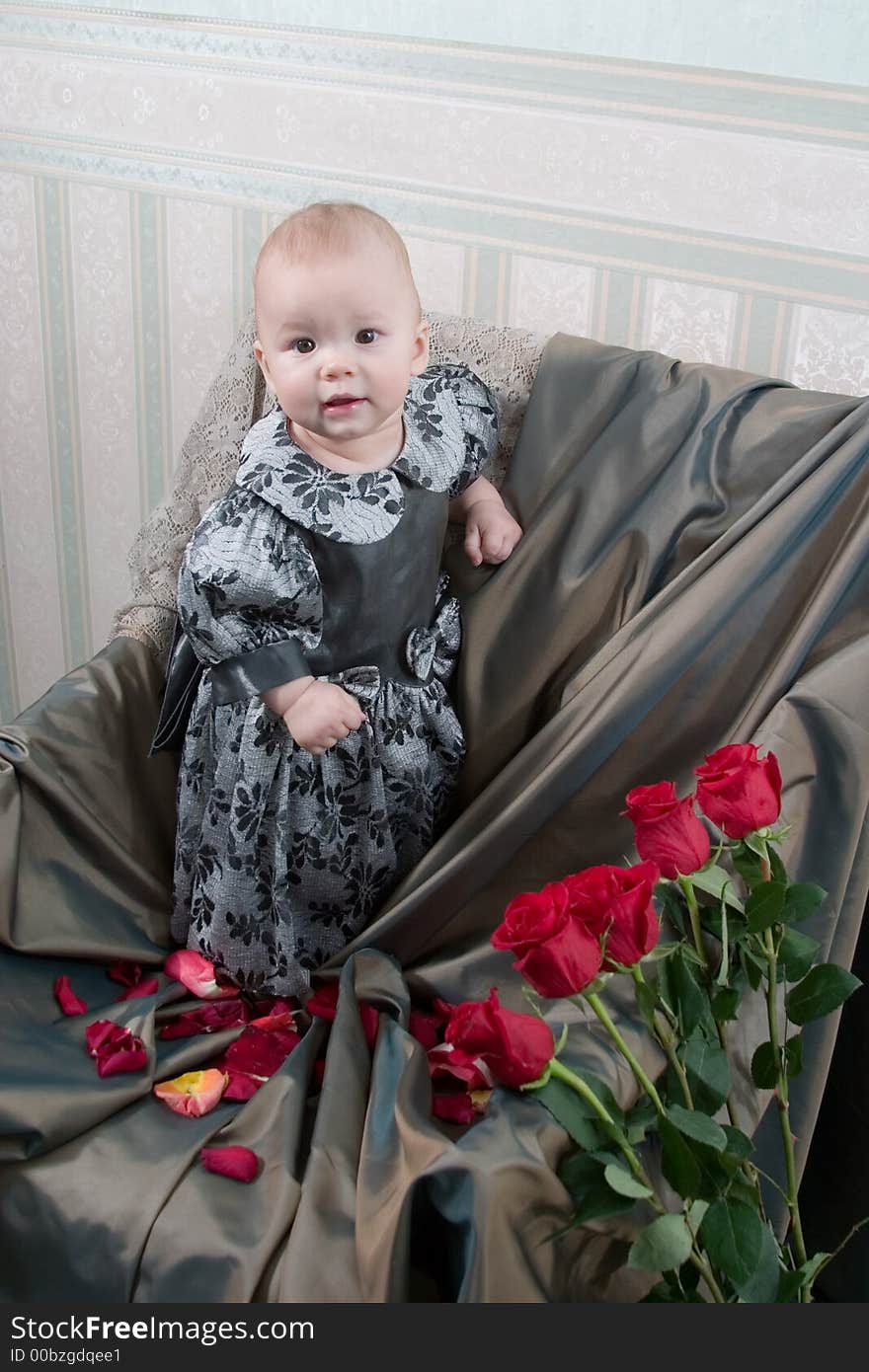 Little girl with flowers