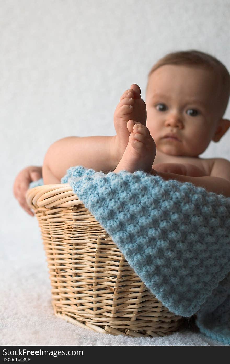 Basket Baby