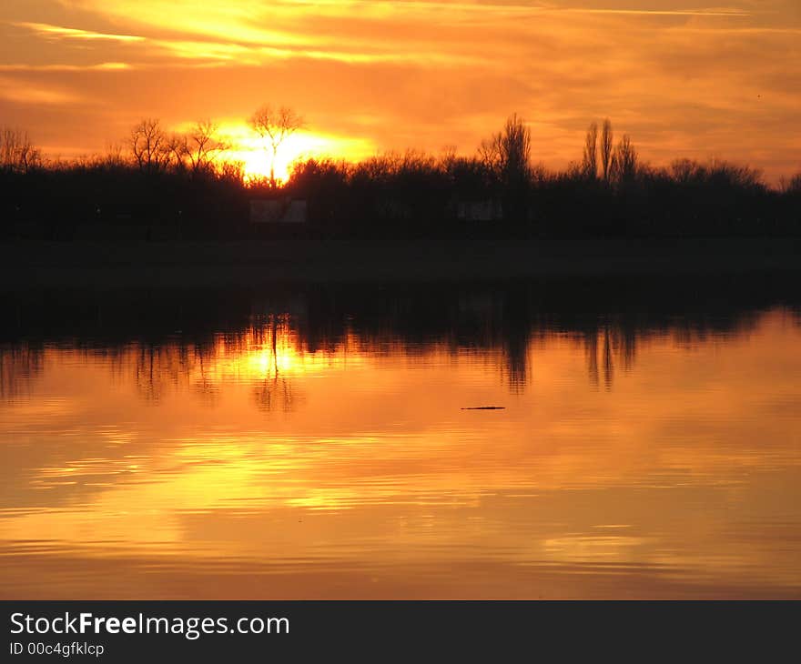 Sunset on the lake