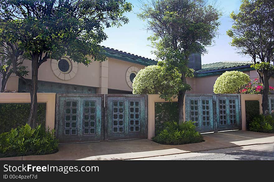 A photo of a luxury house in California. A photo of a luxury house in California