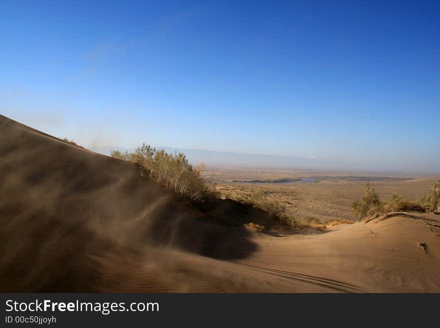 Sand-storm in trackless desert