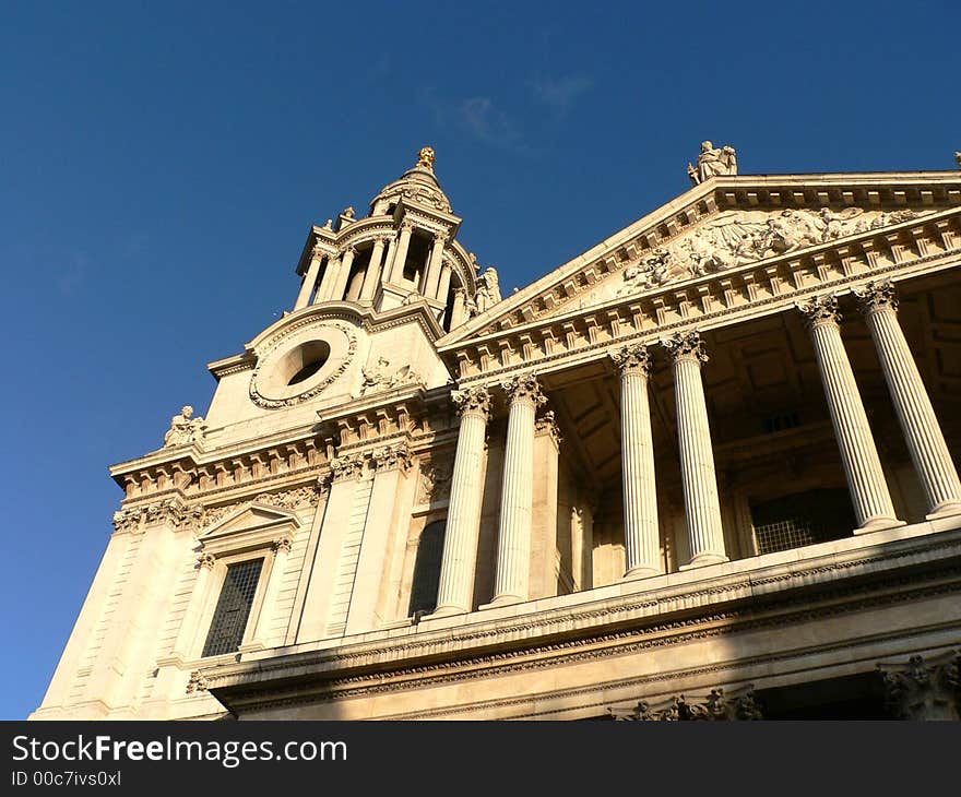 St Paul's cathederal in London. St Paul's cathederal in London