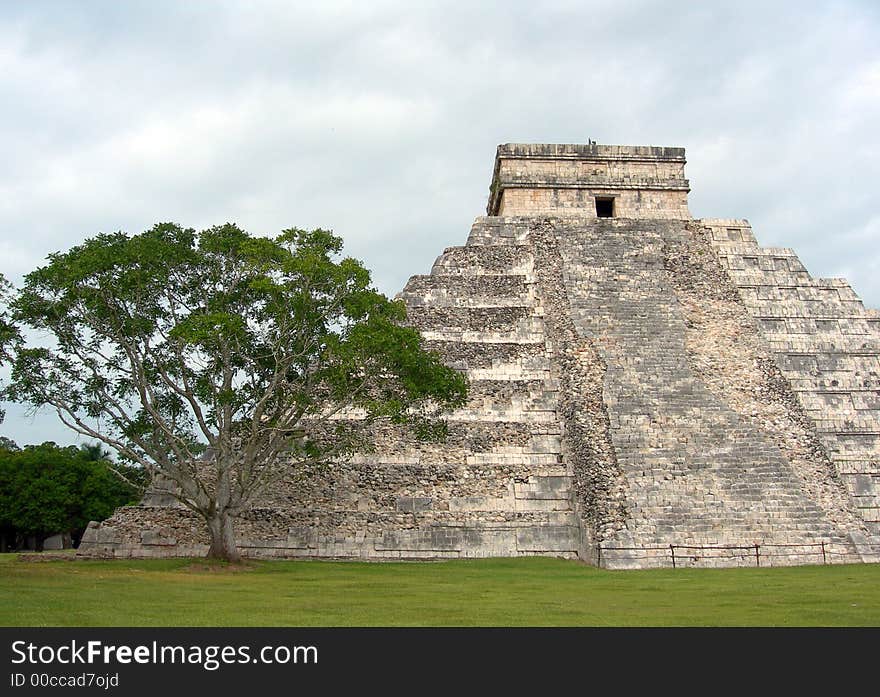 pyramid in the yucatan mexico