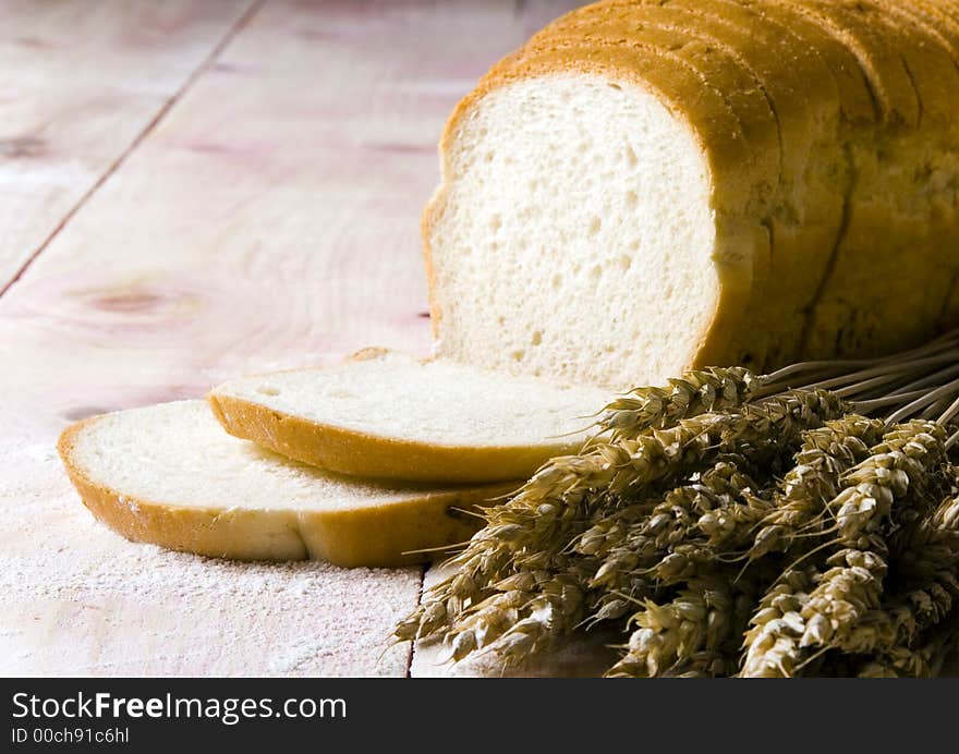 Bread is one of the basic kinds of food in Europen countries. Bread is one of the basic kinds of food in Europen countries.