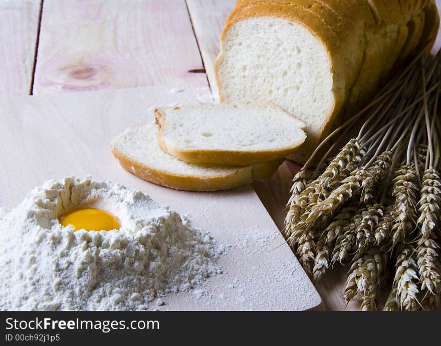 Bread is one of the basic kinds of food in Europen countries.