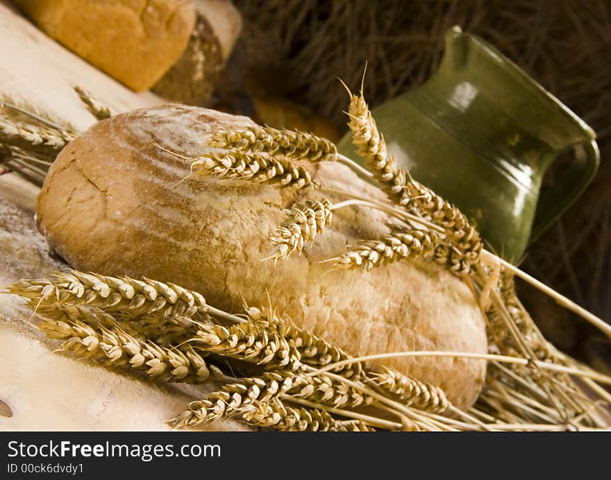 Arrangement of English loaf