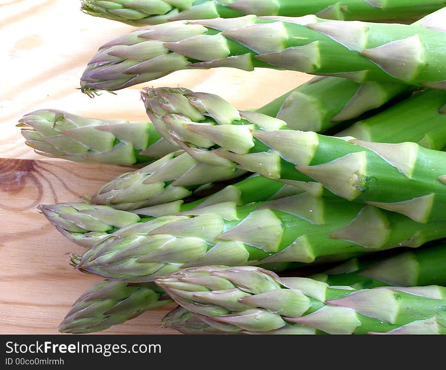 Green asparagus 3