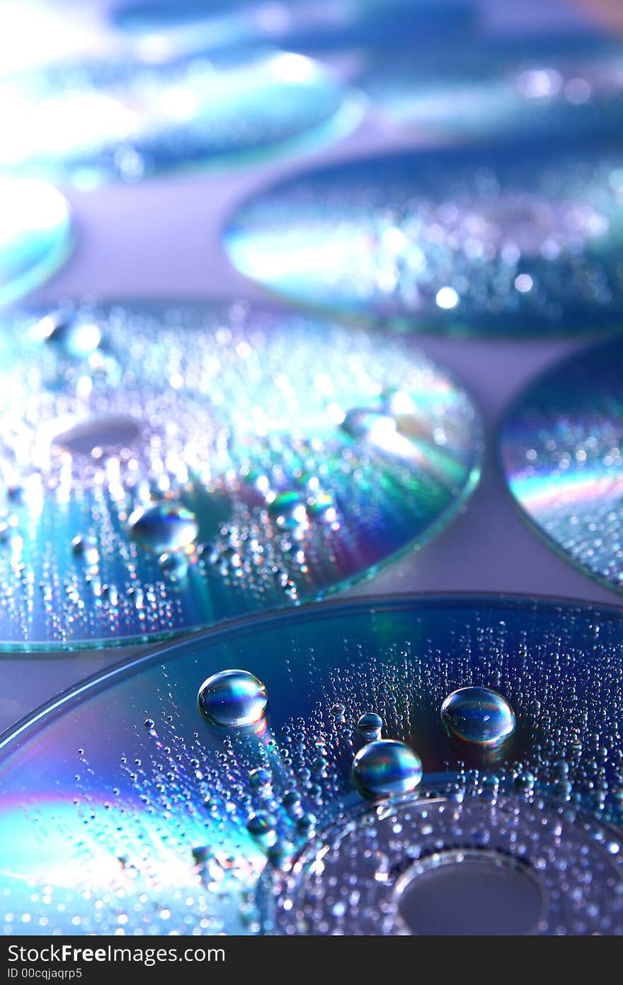 Abstract image - Drops on CD