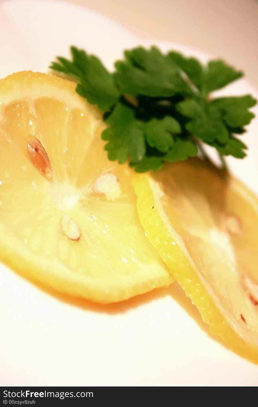 DISH: Lemon Slices And Parsley