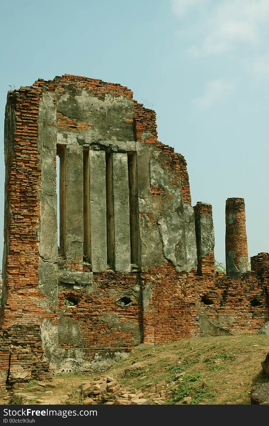 Ancient Buddhist ruins at Autthaya, Thailand