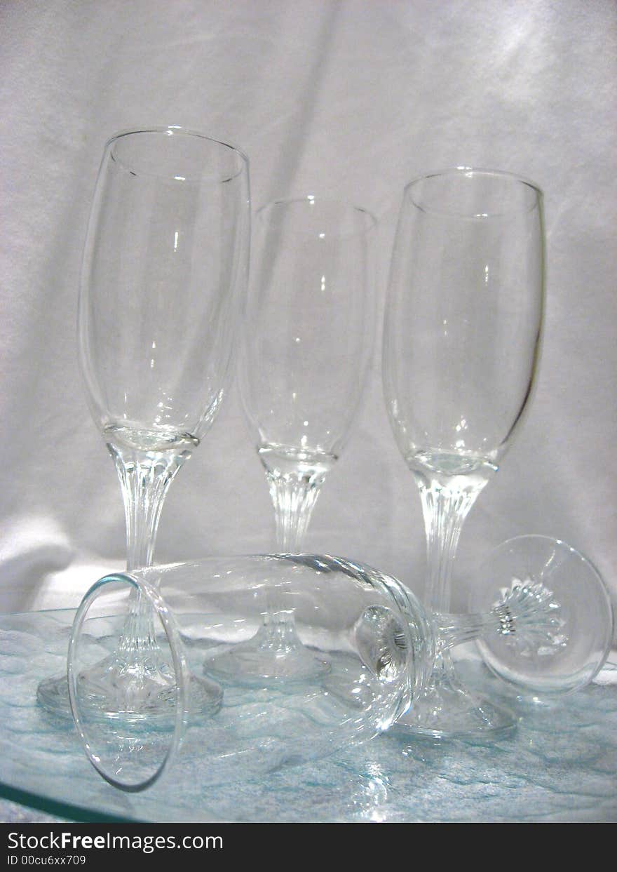 Picture of some wine glasses