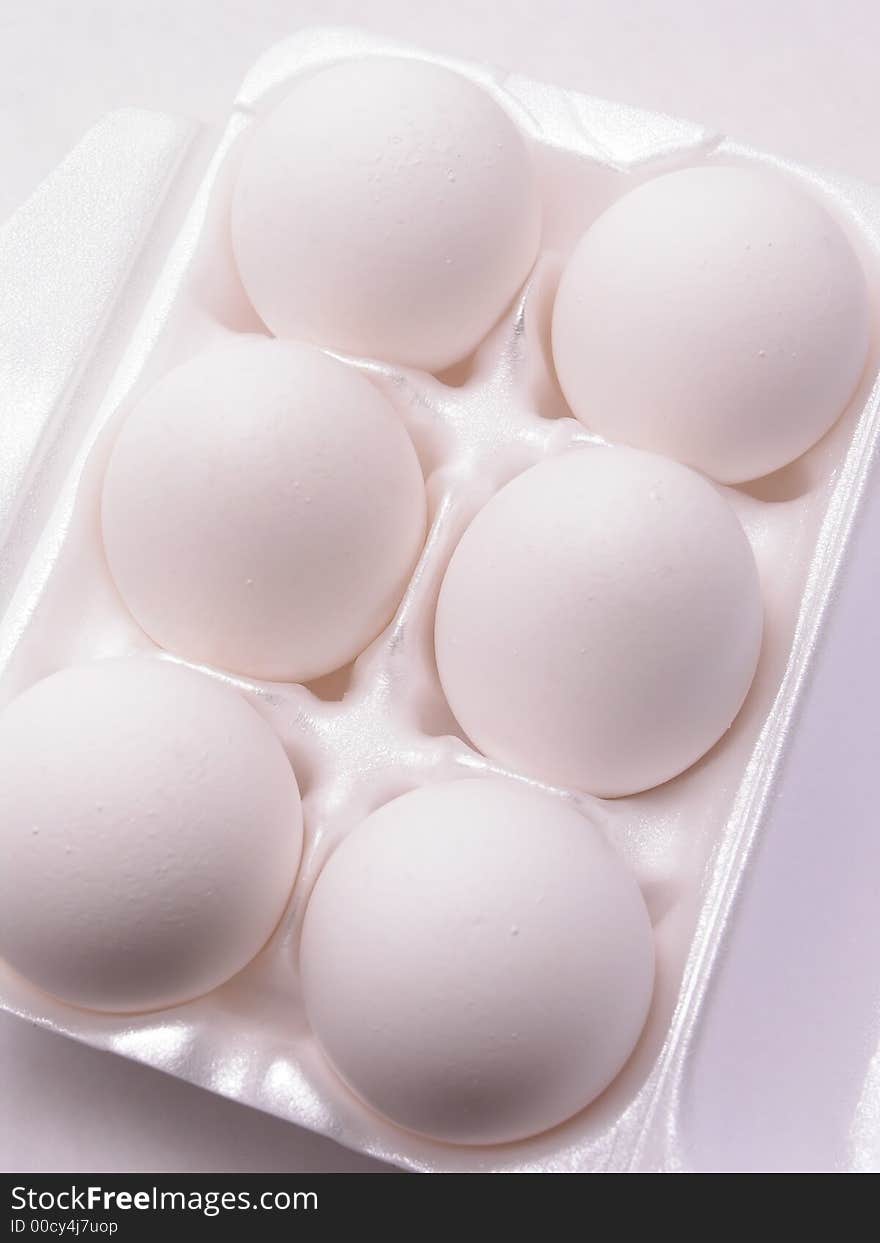 6 White Eggs