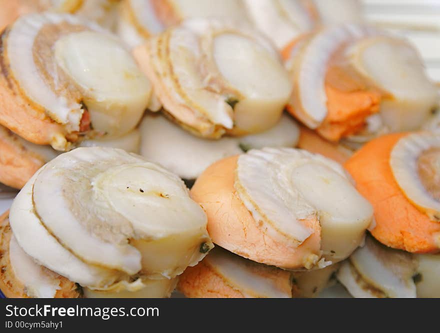 Clams ready to be prepared in an Asian seafood market-detail.