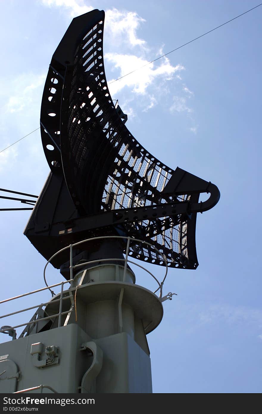 HMAS Vampire radar in central Sydney. HMAS Vampire radar in central Sydney