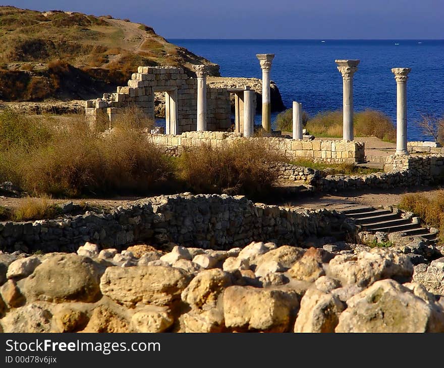 Ancient; columns; sea; side; architecture;. Ancient; columns; sea; side; architecture;