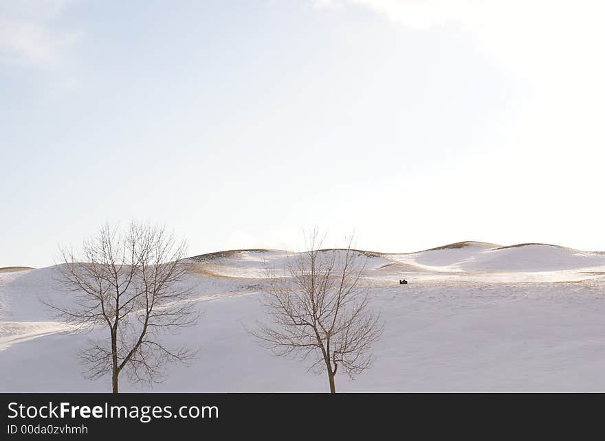 Photo of snow on top of the hill golf area. Photo of snow on top of the hill golf area