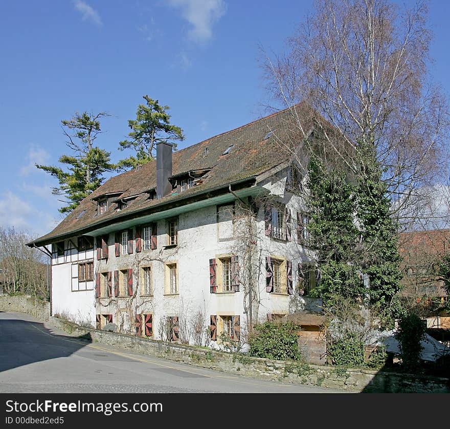 Old Swiss House 12