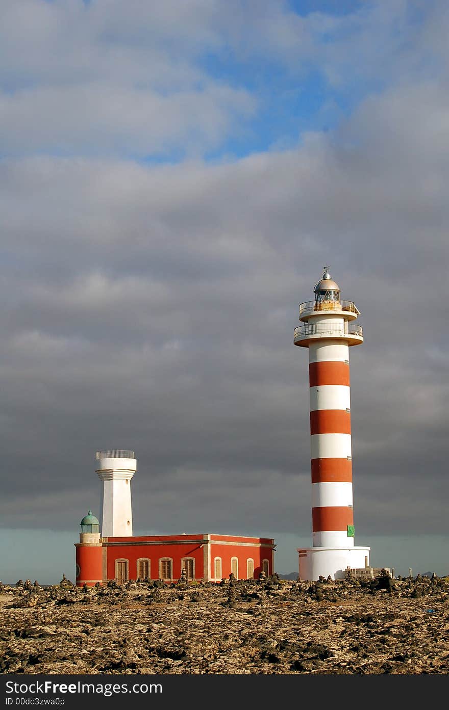 Lighthouse before storm